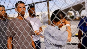 Estados Unidos, entre la “deportación acelerada” y permitir el asilo en medio de ola de migrantes