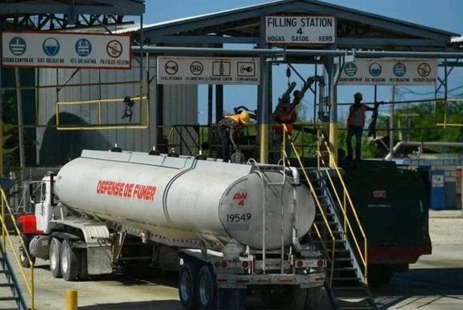 Haití recupera el control de la mayor terminal petrolera tomadas por bandas armadas