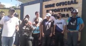 “¡Queremos que nos paguen!”: trabajadores se enrabietaron con la gerencia del Deportivo Táchira (Video)