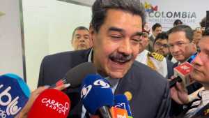 Semana: Nicolás Maduro “se dobló de la risa” cuando le preguntaron por los diálogos de paz con el ELN