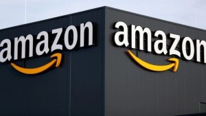 La razón que llevó a Amazon a suspender la contratación de trabajadores en EEUU