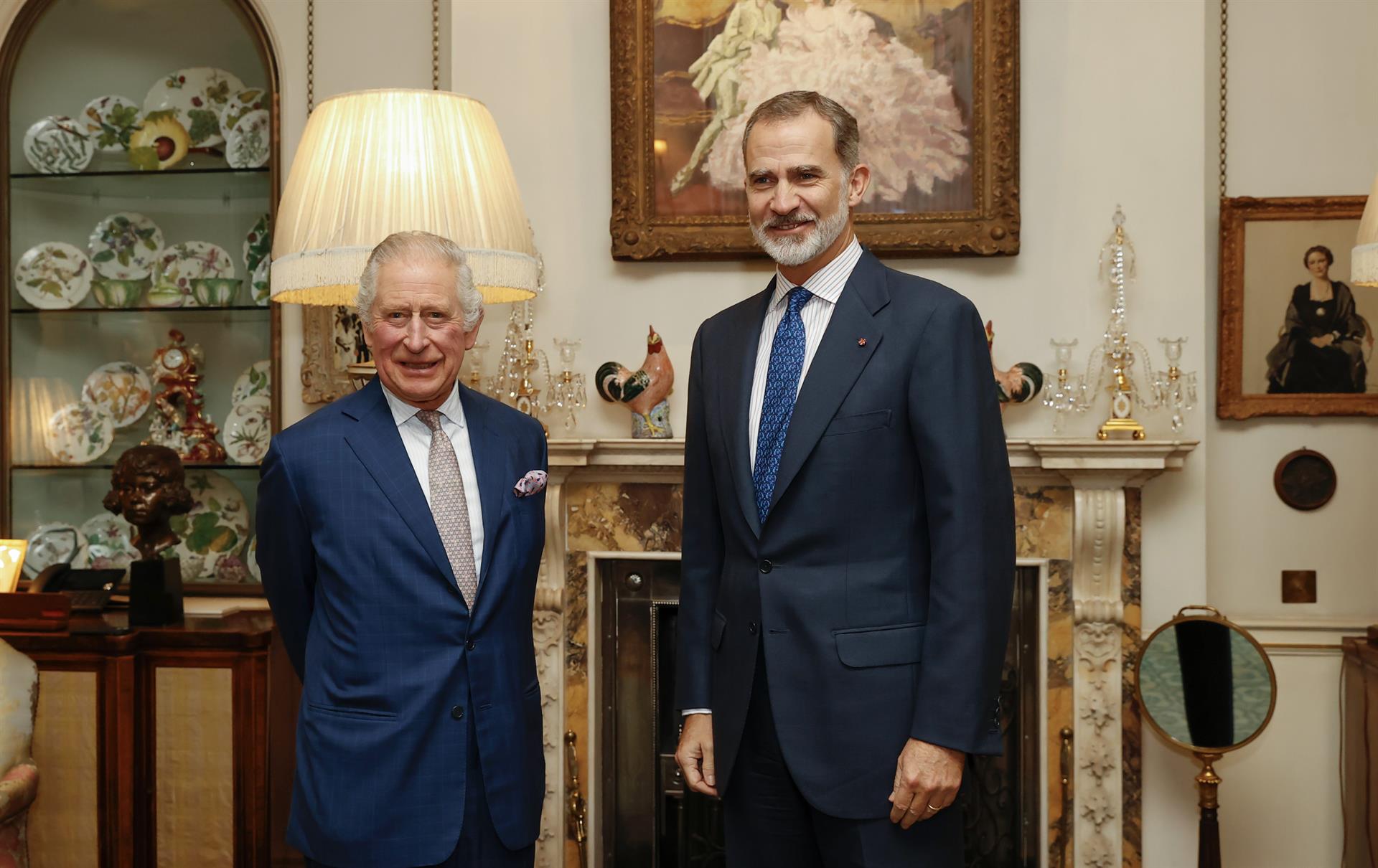 Felipe VI y Carlos III se reunieron en privado en Londres
