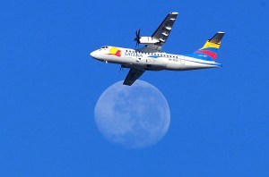 Sale de Bogotá el primer vuelo hacia Caracas en casi tres años este #9Nov