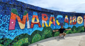 Artista Oscar Olivares presentó su gran mural en Maracaibo (Video)