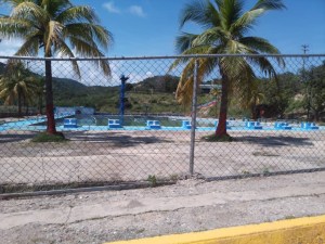Tragedia en Vargas: Niño de tres años se ahogó en una piscina de la Armada