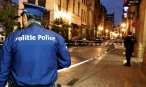 Ataque con arma blanca dejó un policía muerto y otro herido en Bruselas