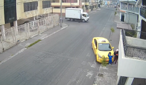 Taxista atropelló intencionalmente a niño tomado de la mano de su madre en Colombia