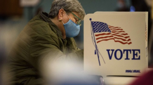 Elecciones de medio mandato en EEUU: cómo verificar información el día de la votación