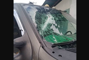 Chavistas destrozaron camioneta de un seguidor de Juan Pablo Guanipa en Trujillo (Fotos)