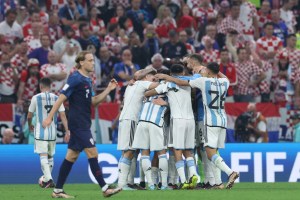 Argentina se mete en la final de Qatar gracias a la brillantez de Messi y Álvarez