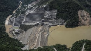Evacúan más de cinco mil personas en las “pruebas finales” para el arranque de la represa Hidroituango en Colombia