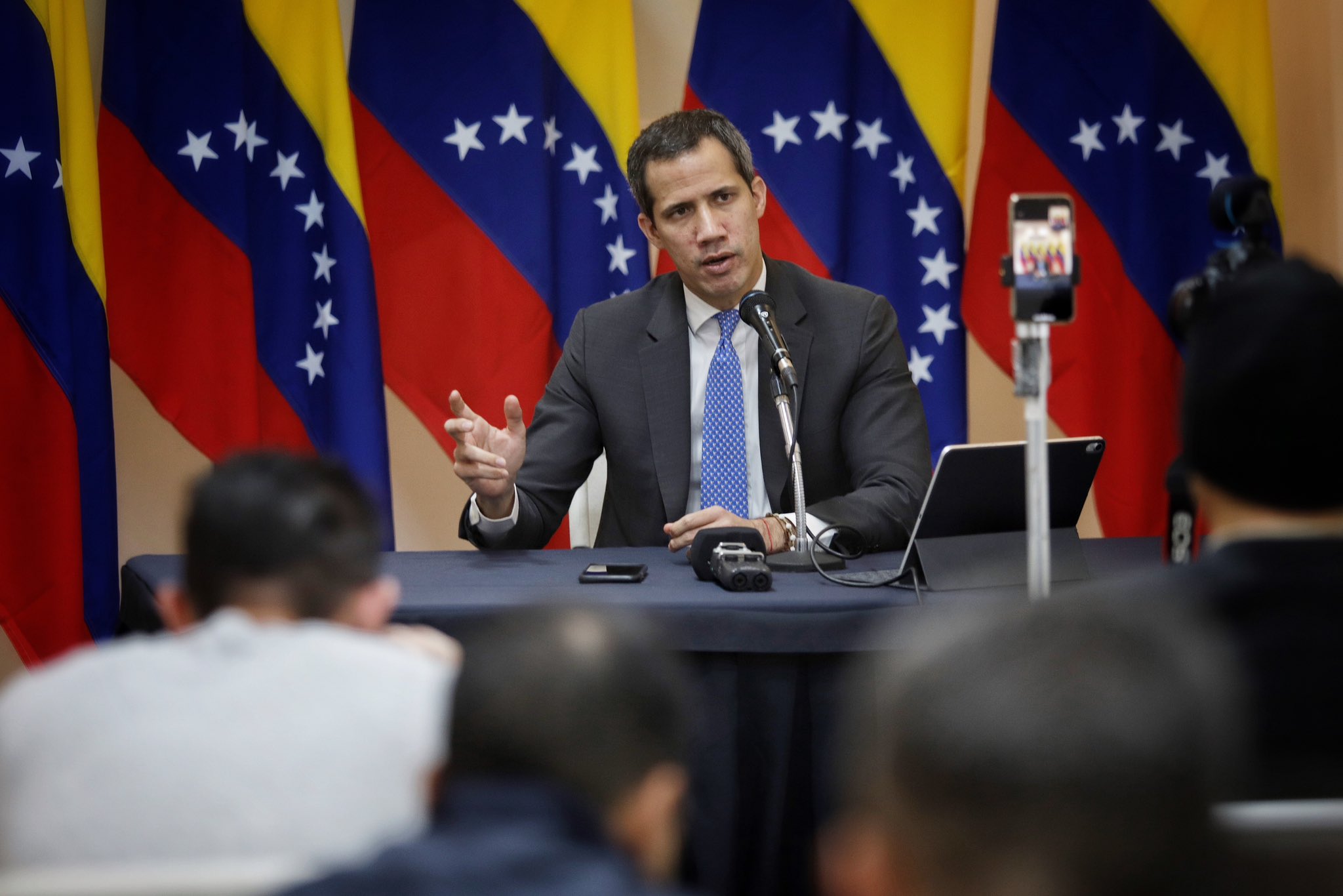 Guaidó detalló que la democracia en Venezuela es la manera de colaborar en la crisis energética y económica global (Video)