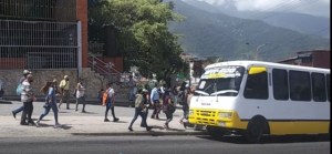 Transportistas en Mérida se “pasaron por encima” a la alcaldía y cobran aumento de pasaje