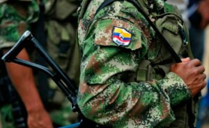 Gobierno colombiano pide a disidencias de las Farc unirse al cese al fuego