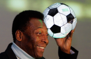 Nuevo parte médico de Pelé: sigue estable y responde al tratamiento por infección respiratoria