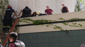 Argentina: venezolana cayó al vacío desde un cuarto piso al intentar escapar de un hombre que la había amenazado