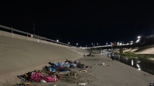 “Regresar a México no es opción”: El temor de centenares de migrantes en El Paso que escaparon de la violencia
