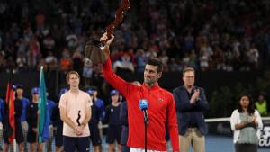 Novak Djokovic gana su primer título del año en el torneo de Adelaida