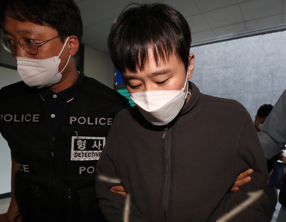 Piden pena de muerte para surcoreano acosador que asesinó a compañera de trabajo a puñaladas