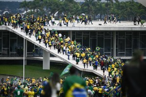 IMÁGENES: Detractores de Lula tomaron el Congreso, el Palacio Presidencial y la Corte Suprema de Brasil