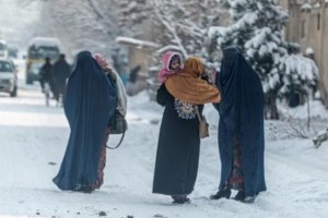 Ola de frío en Afganistán deja 166 muertos, según nuevo balance oficial