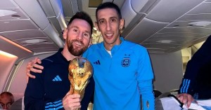 Messi compartió un álbum íntimo con la Copa del Mundo