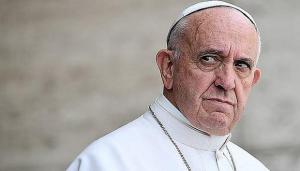 Francisco asegura que la renuncia de los papas “no se puede convertir en una moda”