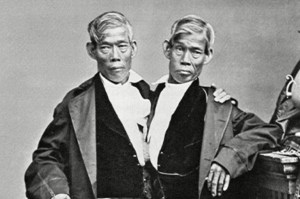 Chang y Eng Bunker, la oscura historia de los siameses originales que tuvieron 21 hijos