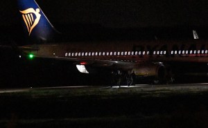 Terror en el aire: La falsa amenaza de bomba en un avión de Ryanair que puso en vilo la vida de 186 pasajeros