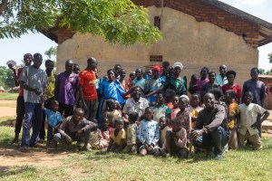 Con 102 hijos, un padre de Uganda afirma que ya es suficiente (FOTOS)