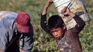 Dos de cada tres niños en Argentina sufren carencias monetarias o de derechos