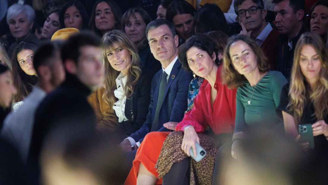 “¡Traidor!”: Abuchean a Pedro Sánchez durante la semana de la moda de Madrid (VIDEO)