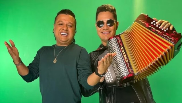 Rafael Santos worried fans: he announced his “reunion” with his late brother Martín Elías