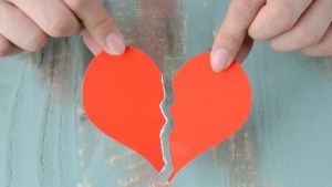 Qué es el síndrome del corazón roto y cuáles son sus síntomas