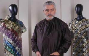 Muere Paco Rabanne, el diseñador que revolucionó la moda con sus vestidos metálicos