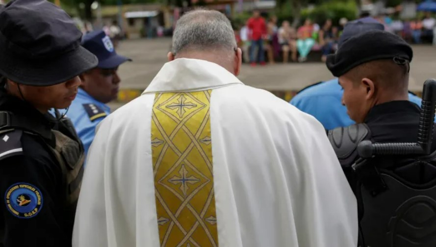 Obispos cubanos se solidarizan con Iglesia y expulsados nicaragüenses
