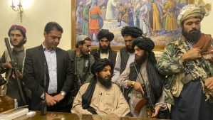 Talibanes tomaron el control de la embajada afgana en Teherán
