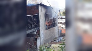 Conmoción en la Dolorita: una mujer y dos niños murieron tras incendiarse su vivienda