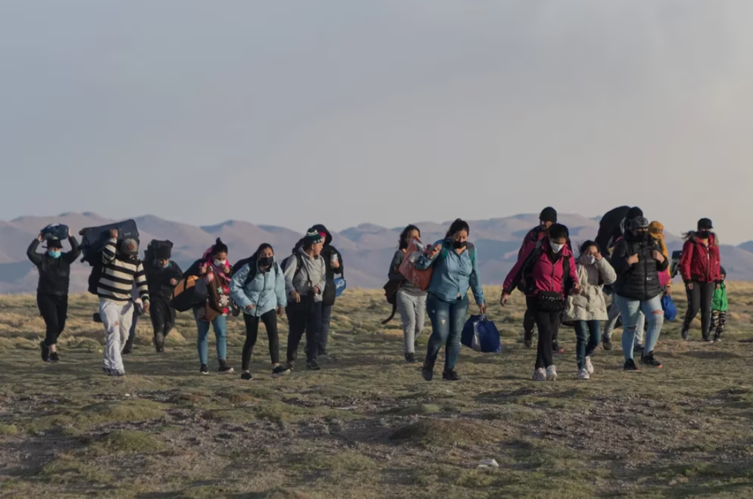 Chile militarizó su frontera norte para frenar paso ilegal de migrantes venezolanos