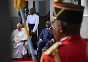 Papa Francisco a los jóvenes de la República Democrática del Congo: De vuestras manos puede llegar la paz