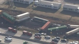 Tren de carga se descarriló en Houston y provocó una horrible tragedia