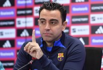 Barcelona confirma la continuidad de Xavi hasta junio de 2025