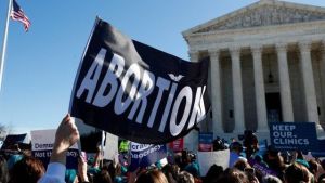 EEUU conmemora su primer Día de la Mujer desde la derogación del aborto como derecho federal