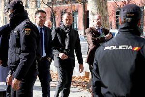 Juez admitió la denuncia contra el Barcelona y ya investiga los pagos a Negreira