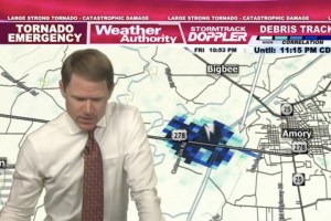 VIRAL: Meteorólogo se da cuenta en directo de la tragedia que va a provocar el tornado de Misisipi (VIDEO)