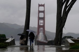 California enfrenta riesgos “extremos” de inundaciones repentinas por fuertes lluvias