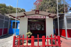 La capilla de Hugo Chávez en el 23 de Enero se ha ido quedando sin “devotos”