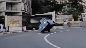 Arriesgada maniobra en Mónaco: Se puso a imitar un Fórmula 1 con un Citroën y pasó esto (VIDEO)