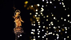 EN VIDEOS: supuesta aparición de la Virgen tiene consternados a creyentes en Italia