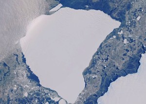 Las primeras IMÁGENES del iceberg del tamaño de Londres que se desprendió en la Antártida